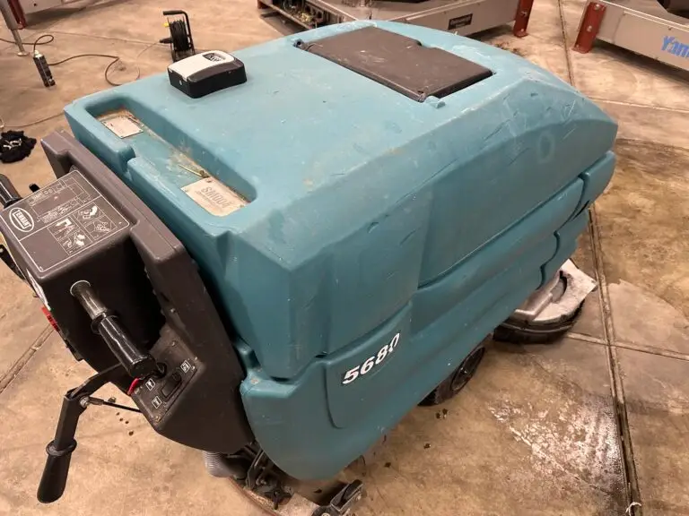 Tennant 5680 walk behind schrobzuigmachine – foto 8