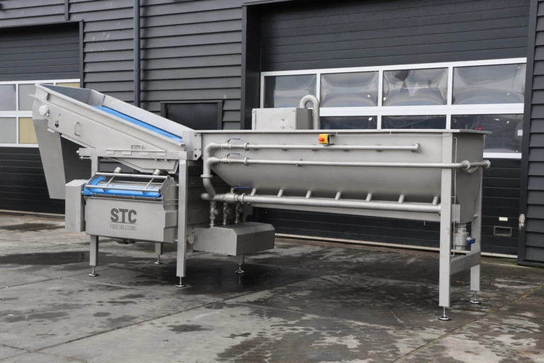 Side view of the refurbished Kronen GEWA 4000 washer after complete rebuild